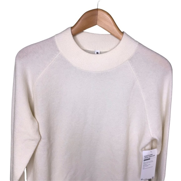 Athleta Hawthorne Crewneck Sweater Long Sleeve Cream Size XS Merino Wool 632070 - Picture 4 of 9